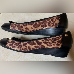 Life Strides Soft System Leopard Print/Texture Shoes 9 Narrow